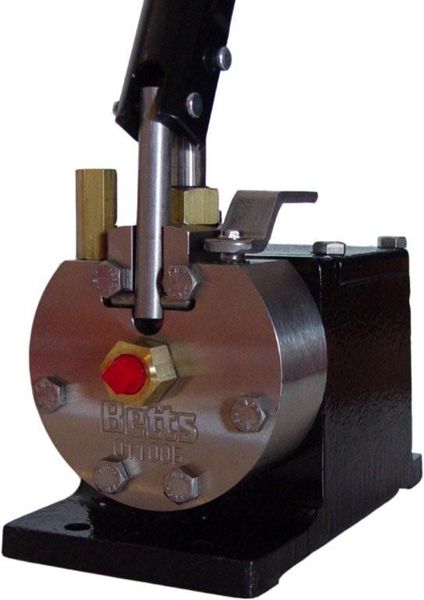 Hydraulic Pump (Hand Jack) - Betts Industries